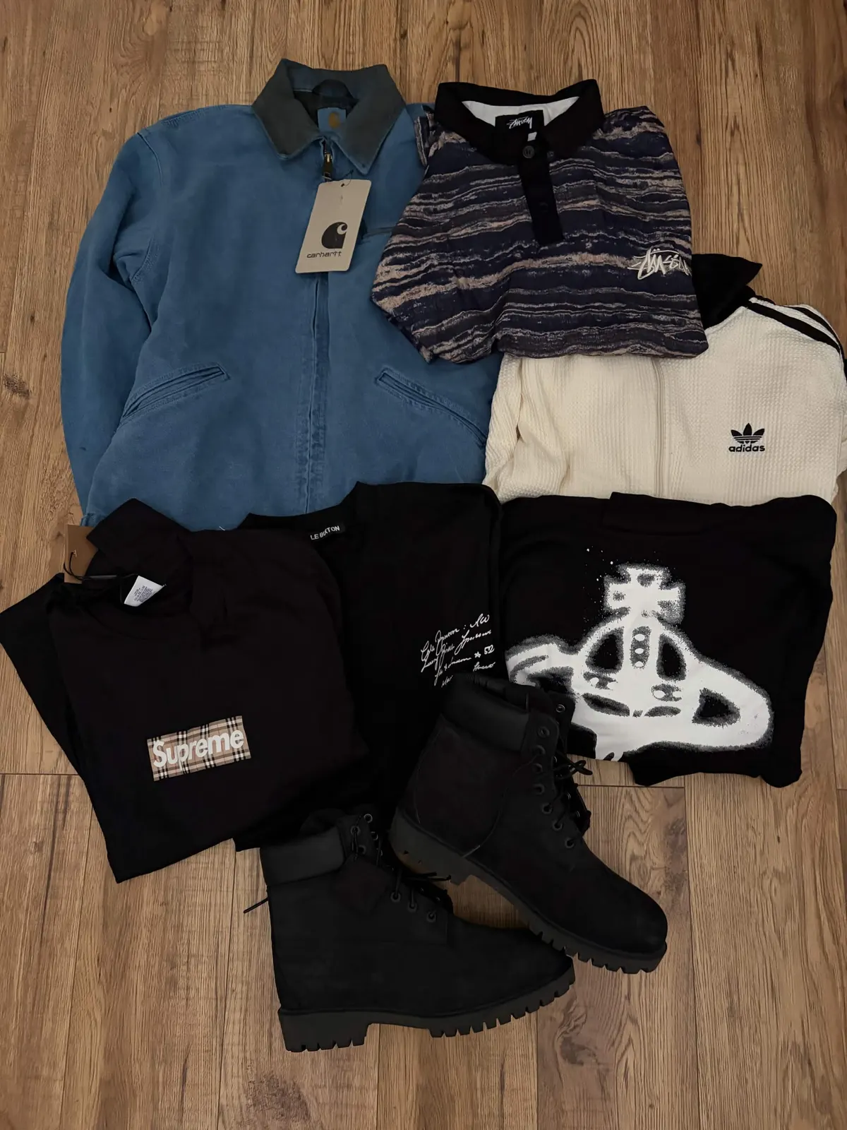 Products shown in the original 4.3 kg Slovakia haul post on Reddit