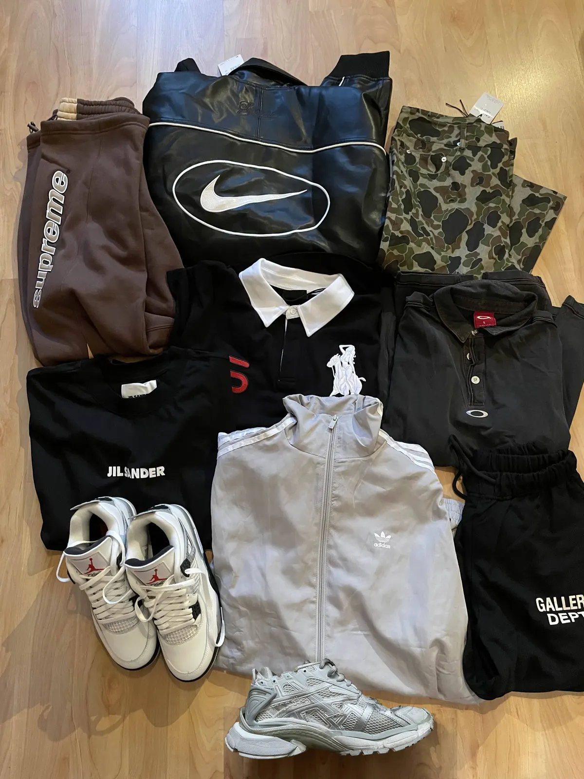 Products shown in the original 7 kg Spain haul post on Reddit